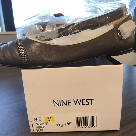 Nine West Flats-Size 8-NW Savory Ballet Flat - Picture 4 of 4